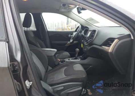 2017 Jeep Cherokee Altitude 4X4 из США, поврежденный, VIN 1C4PJMAS3HW588097